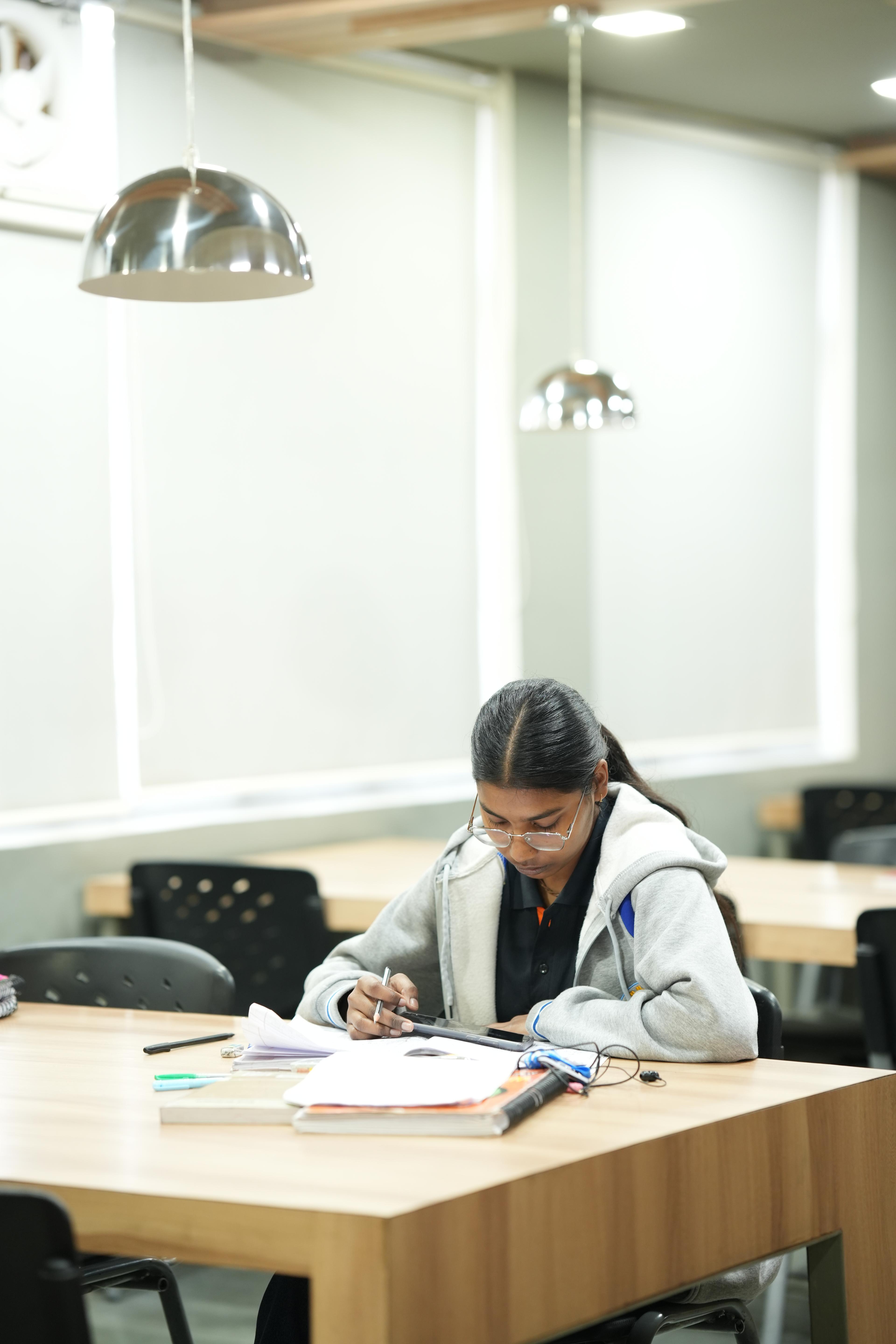 10 Reasons to Study at Shivalik College 4