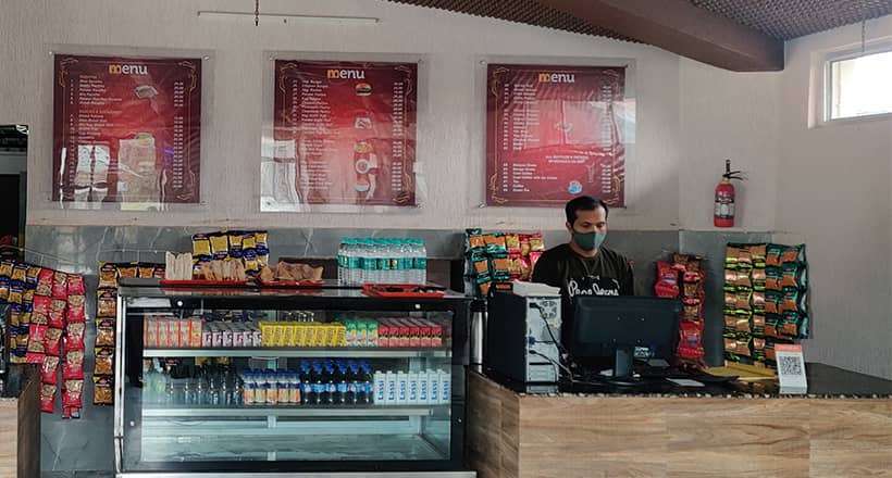 BannerWebCampusLife_Cafeteria