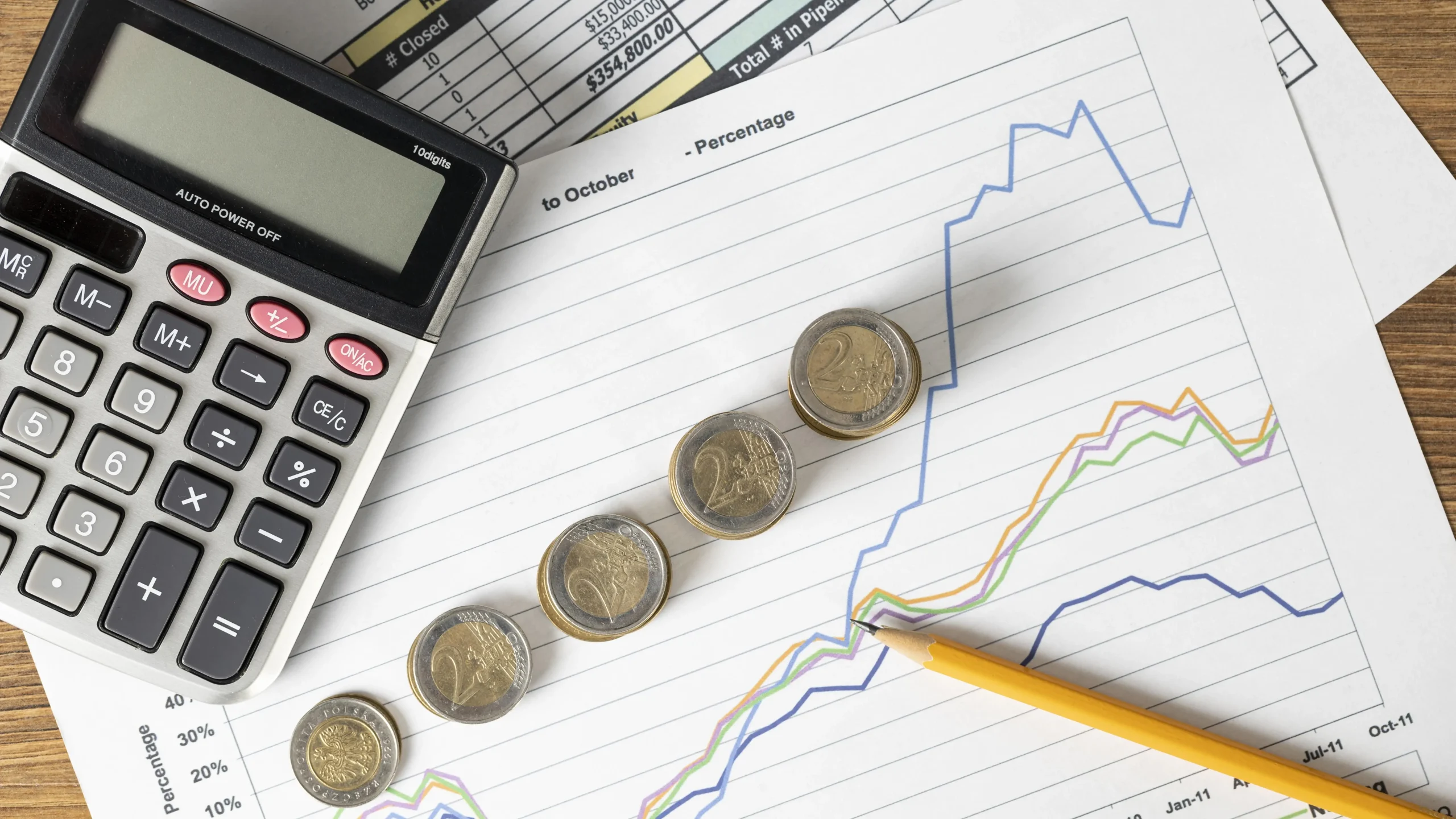 top-view-arrangement-finances-elements-scaled